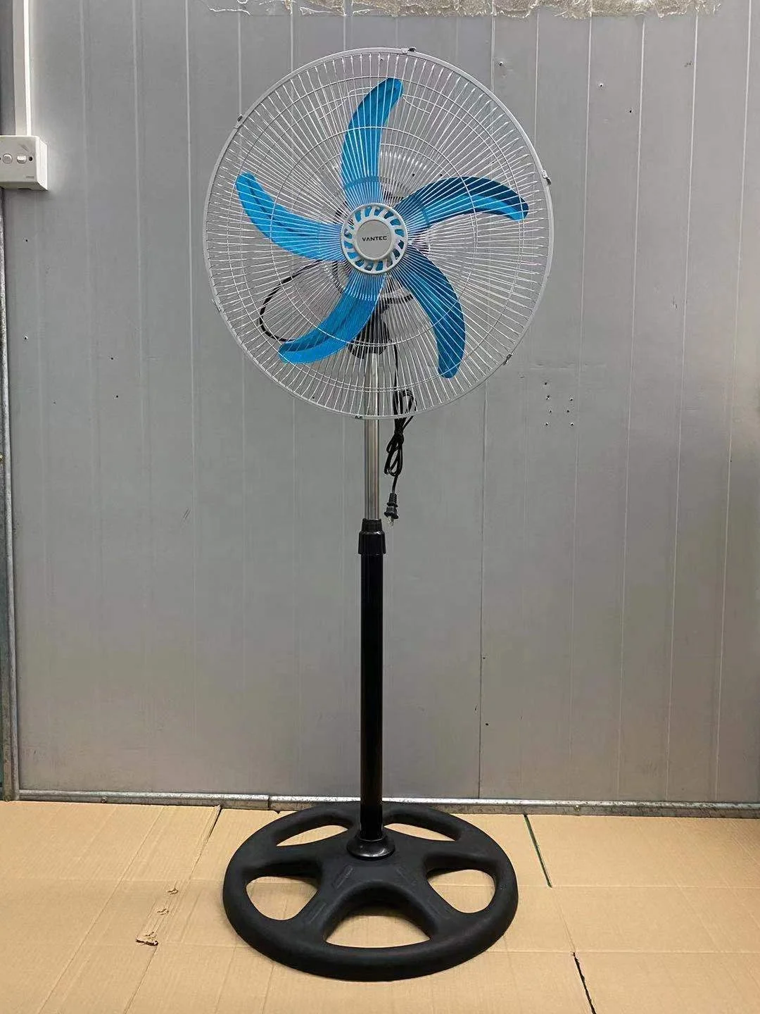 Ventilador doméstico — imagen 4