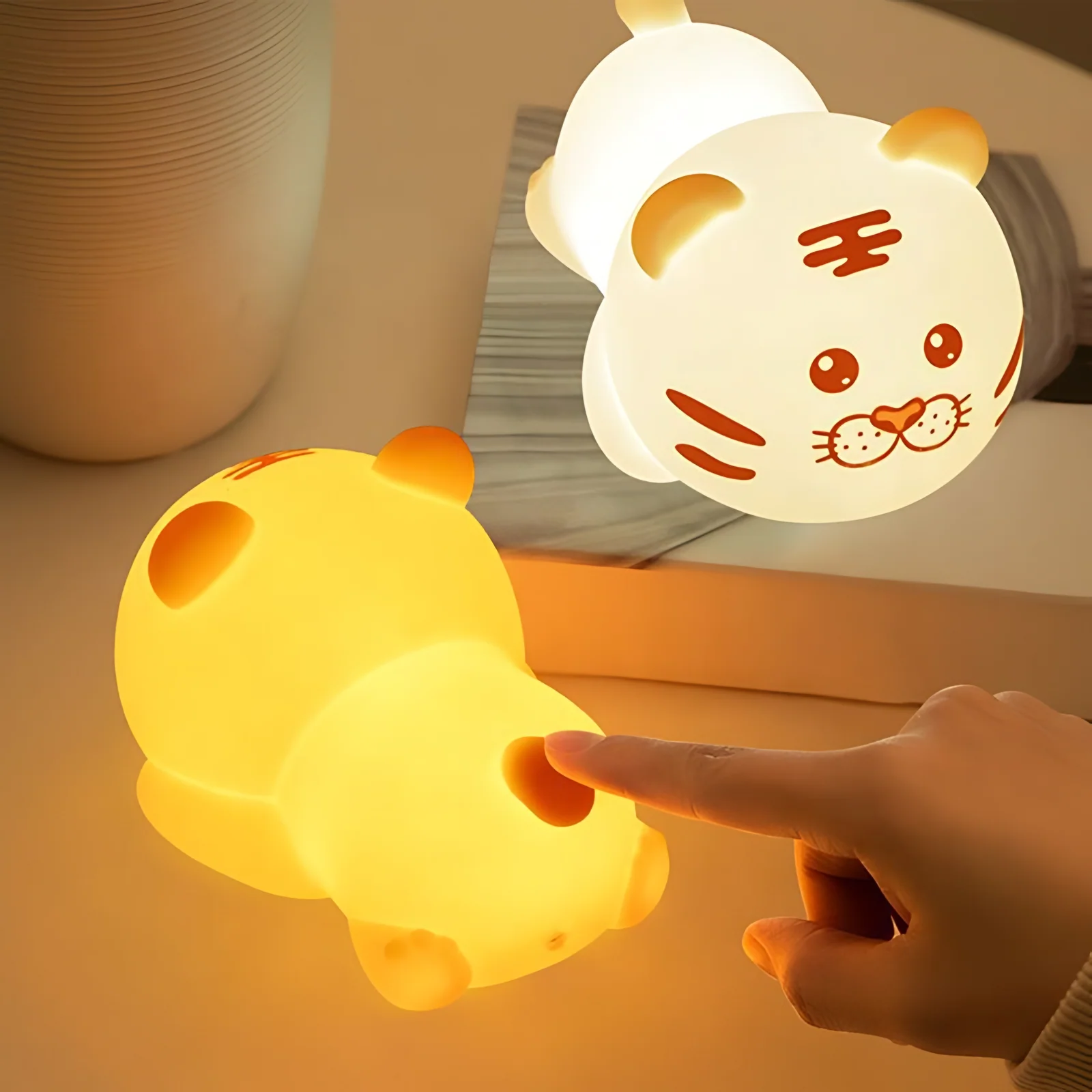 Guaiguai Tiger Silicone Night Light Creative USB Charging Seven-Color Remote Control Cross-Border Exclusive Supply Patting Sleep